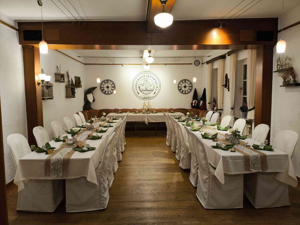 Hochzeit Geburtstag Dekoration Forsthaus Jägersburg in